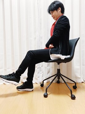 「instagramフォローお願いします」｜「アイテム（デニムパンツ）」を使った、AVANT-GARDE KENTAさん（メンズ・174cm）の秋コーディネート