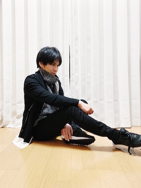 「黒スキニー」｜「アイテム（ノーカラージャケット）」を使った、AVANT-GARDE KENTAさん（メンズ・174cm）の冬コーディネート