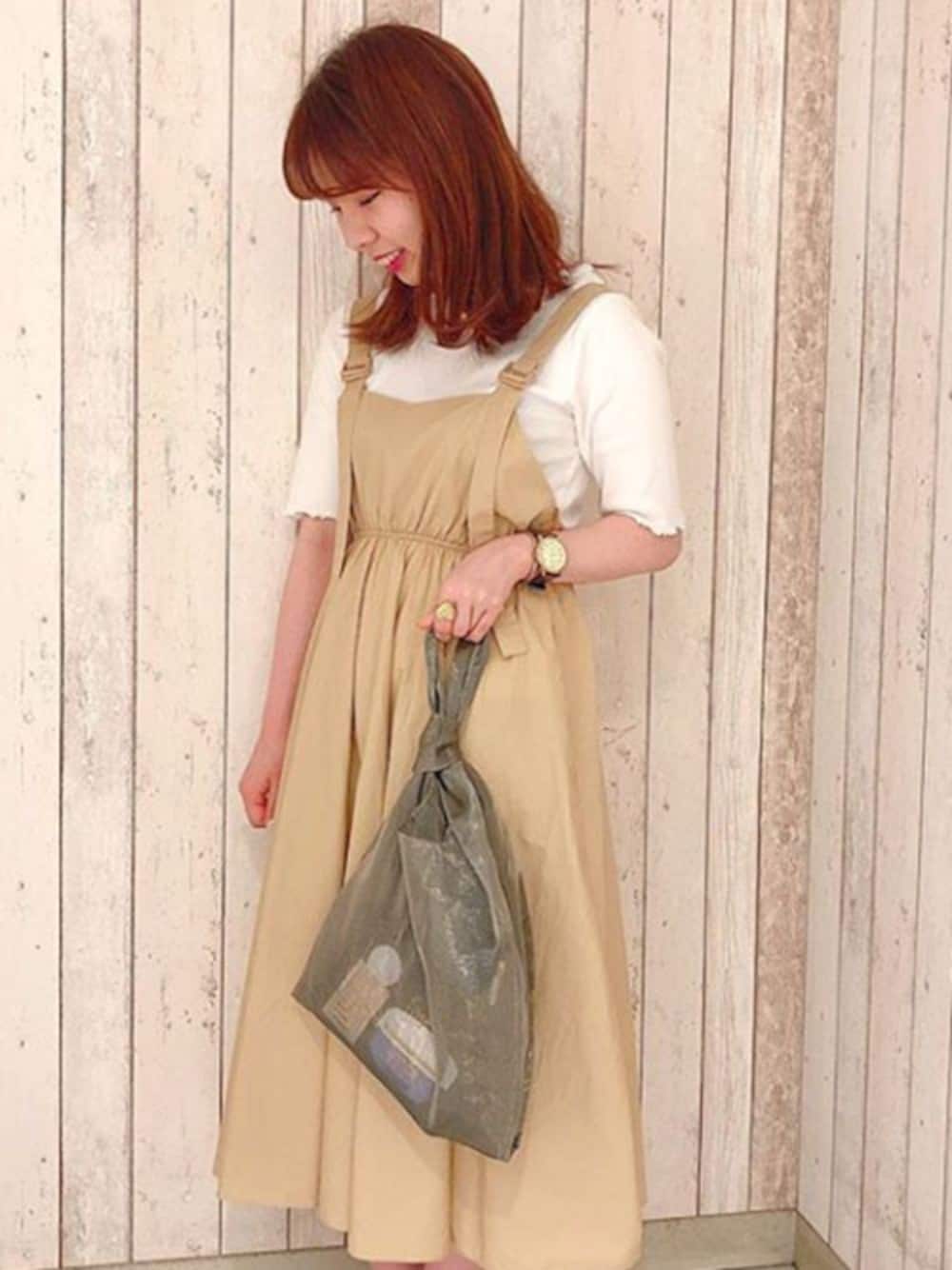 「トートバッグ、チュール、海、コンビネゾン、透け感、夏コーデ、マルシェバッグ、ルミネエスト新宿、accommode、アコモデ」｜「ACCOMMODEのチュールマルシェバッグ（エコバッグ/サブバッグ、パープル系）」を使った、ACCOMMODE ルミネエスト新宿店さん（レディース・151cm）の夏コーディネートの1枚目の写真