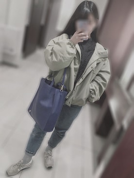 「kutir（クティール）のアイテム（マウンテンパーカー）」を使った、やしさん（レディース・156cm）の春コーディネート