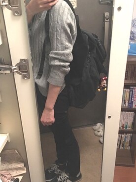 「NEW BALANCE（ニューバランス）のアイテム（スニーカー、ブラック系）」を使った、hさん（レディース・162cm）の秋コーディネート