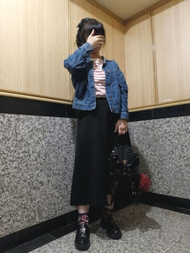 「プラダ」｜「アイテム（ジャケット/アウター）」を使った、リンさん（レディース・165cm）の春コーディネート