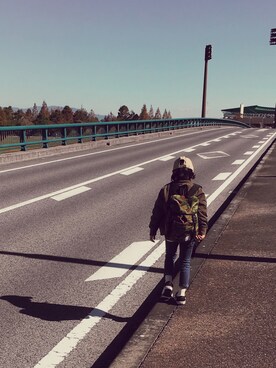 「Right-on（ライトオン）のアイテム（バッグ）」を使った、・×・4姉妹さん（キッズ・120cm）の秋コーディネート