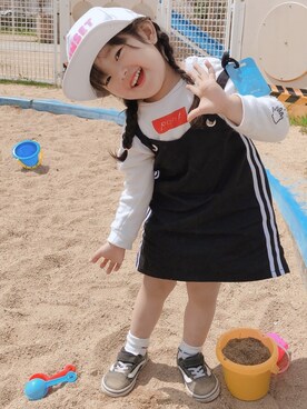 「HOGAN（ホーガン）のアイテム」を使った、あーたん♡さん（キッズ・90cm）の春コーディネート