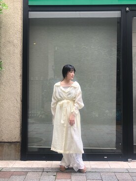 「オールホワイト」｜「アイテム（トレンチコート）」を使った、ayumiさん（レディース・150cm）の春コーディネート