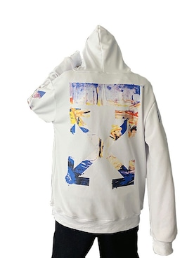 「OFF-WHITE」｜「アイテム（スウェット）」を使った、nonorihikoooさん（レディース・162cm）の冬コーディネート