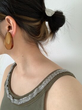 「SLY（スライ）のアイテム（イヤリング）」を使った、Sumireさん（レディース・156cm）の冬コーディネート