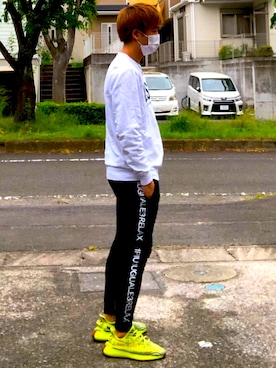 「1PIU1UGUALE3  RELAX （ウノピゥウノウグァーレトレ リラックス）のアイテム（パンツ）」を使った、kaitoさん（メンズ・170cm）の春コーディネート