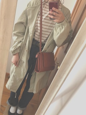 「UNIQLO（ユニクロ）のハイライズワイドストレートジーンズ（デニムパンツ）」を使った、mokuさん（レディース・168cm）の春コーディネート