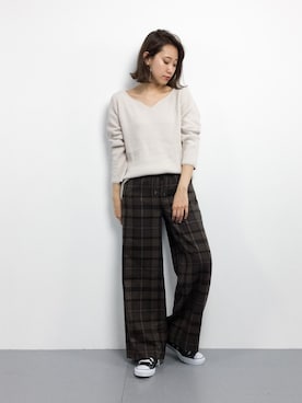「HELIOPOLE（エリオポール）のアイテム（パンツ）」を使った、chiharuさん（レディース・160cm）の冬コーディネート