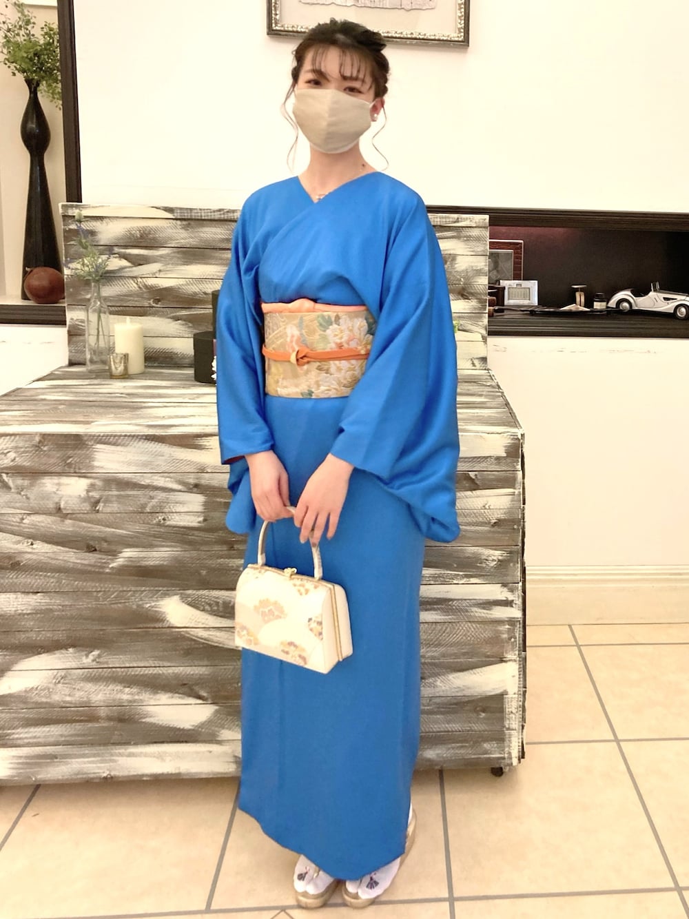 「仕立屋甚五郎、着物、和装、色無地、結婚式、結婚式コーデ、帯、帯締め、フォーマル、サーモンピンク」｜「仕立屋甚五郎のアイテム（着物、ブルー系）」を使った、sutoさん（レディース・169cm）の春コーディネートの1枚目の写真