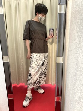 「アイテム（ウィッグ）」を使った、sutoさん（レディース・169cm）の春コーディネート