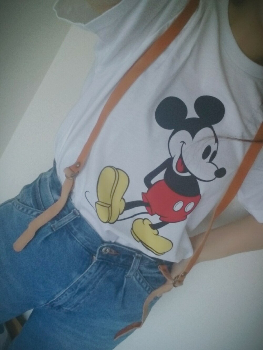 「ミッキーT」｜「PAGEBOYのアイテム（デニムパンツ、ブルー系）」を使った、りょうさん（レディース・154cm）の春コーディネートの1枚目の写真