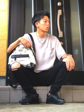 「UNITED ARROWS（ユナイテッドアローズ）のアイテム（シャツ/ブラウス、グレー系）」を使った、MYさん（メンズ・177cm）の秋コーディネート