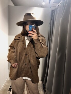 「コーデュロイシャツ」｜あちょ.さん（レディース・161cm・20代）の秋コーディネート