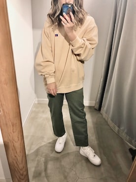 「アイテム（デニムパンツ、グリーン系）」を使った、あちょ.さん（レディース・161cm）の春コーディネート