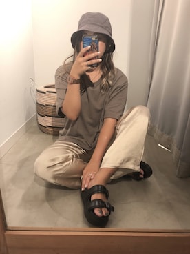 「Auntie Rosa Holiday（アンティローザホリデー）のアイテム（その他パンツ）」を使った、あちょ.さん（レディース・161cm）の夏コーディネート