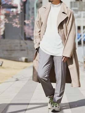 「ベージュコート」｜「アイテム（トレンチコート）」を使った、JOHNSCLOSETさん（メンズ・171cm）の春コーディネート