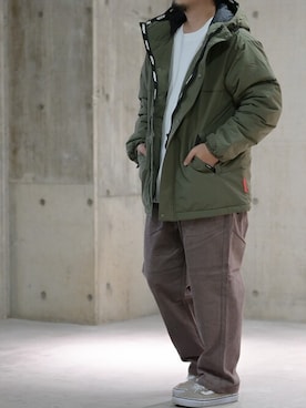 「アイテム（ダウンジャケット/コート）」を使った、JOHNSCLOSETさん（メンズ・171cm）の冬コーディネート