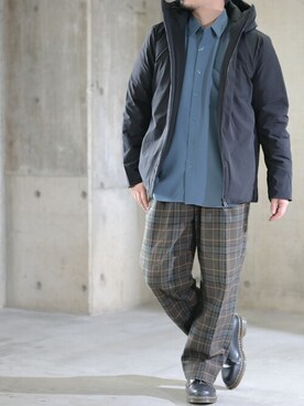 「刺繍シャツ」｜「アイテム（ジャケット/アウター）」を使った、JOHNSCLOSETさん（メンズ・171cm）の冬コーディネート