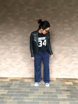 「ナンバーTシャツ」｜「アイテム（ジャケット/アウター）」を使った、r1n011さん（レディース・160cm）の春コーディネート