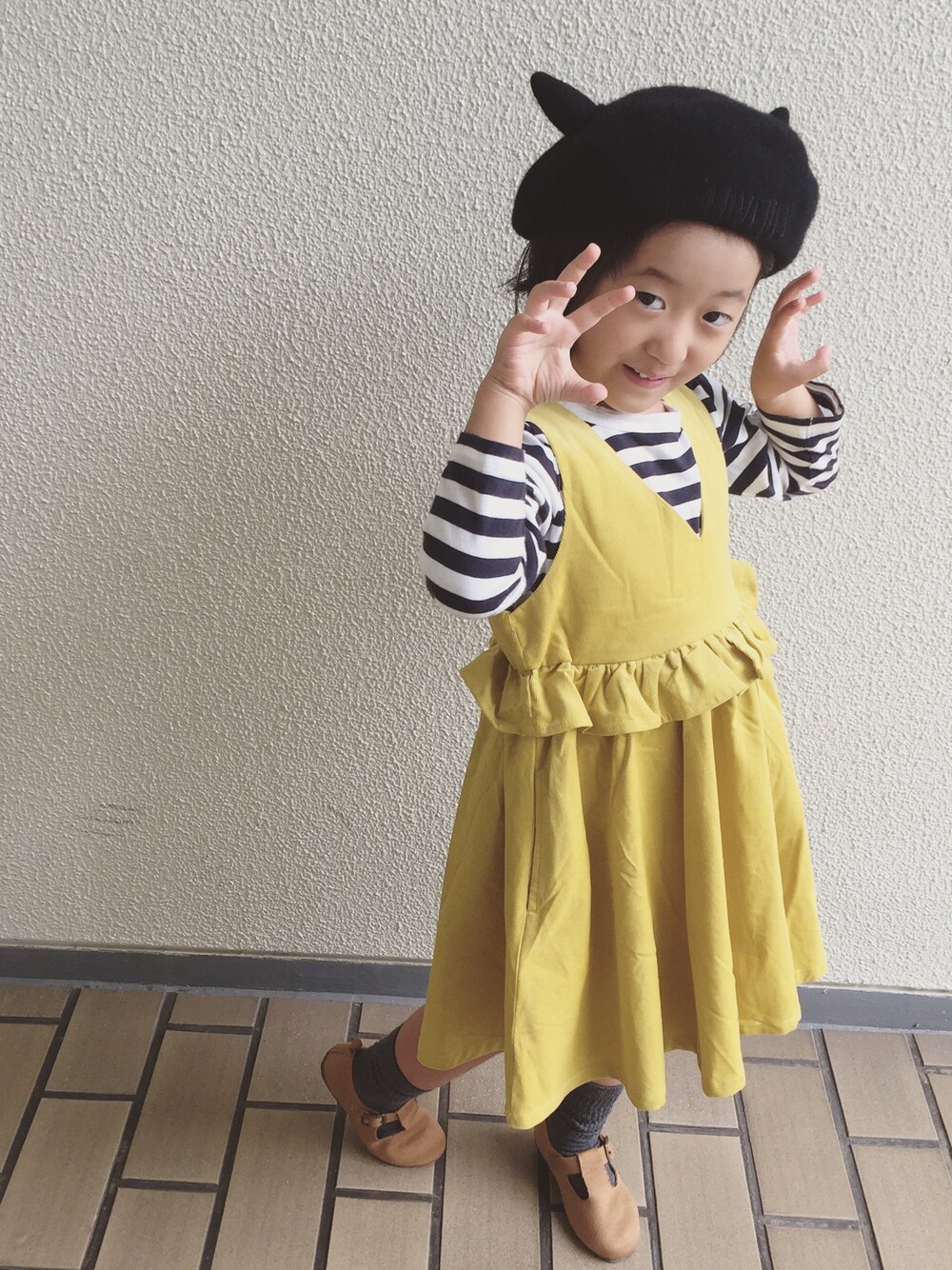 「4歳、秋コーデ、kidsfashion、無印良品、ロぺピクニック(ROPE' PICNIC)、バースデイ、アニマル帽子、ネコミミ、ボーダー」｜「無印良品のアイテム（Tシャツ/カットソー、ブラック系）」を使った、さーにゃさん（キッズ・100cm）の秋コーディネートの1枚目の写真
