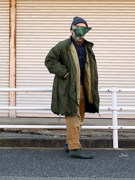 「MASTER&Co（マスターアンドコー）のアイテム（スニーカー）」を使った、デニメガネさん（メンズ・169cm）の冬コーディネート
