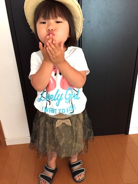 「迷彩スカート」｜あやびーさん（キッズ・100cm）の春コーディネート