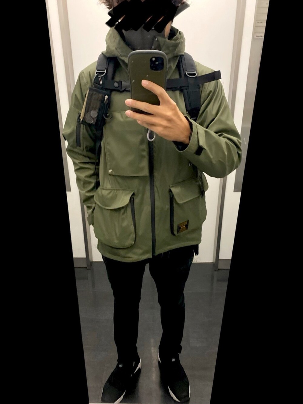 「冬アウター着回しチャレンジ、退社」｜「glambのglamb / グラム Bolsey mountain parker GB0418/JKT10（マウンテンパーカー、グリーン系）」を使った、jjjjjjkkkk さん（メンズ・172cm）の冬コーディネートの1枚目の写真