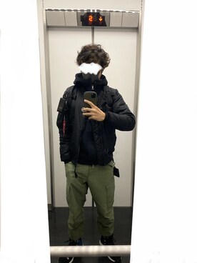 「NANO universe（ナノユニバース）のアイテム（MA-1）」を使った、jjjjjjkkkk さん（メンズ・172cm）の冬コーディネート