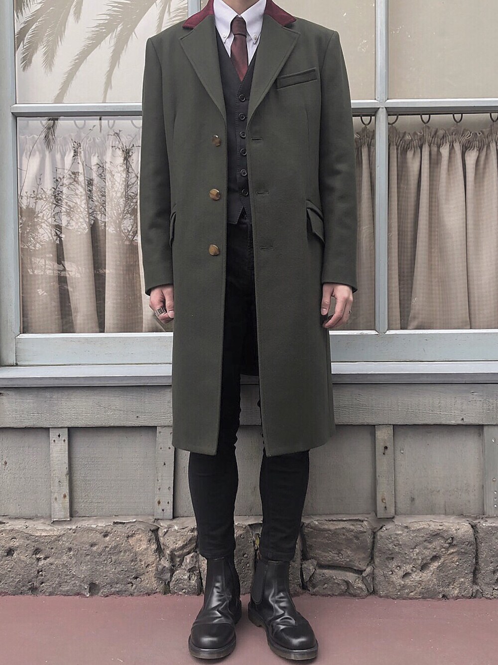 「Dr.Martens、ドクターマーチン、Vivienne Westwood、Vivienne Westwood Man、UNIQLO、Paul Smith、韓国ファッション」｜「Dr. MartensのDr.Martens / 2976 CHELSEA BOOT_mtn（ブーツ、ブラック系）」を使った、𝗝𝗨𝗞𝗜さん（メンズ・181cm）の春コーディネートの1枚目の写真