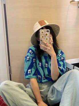 啧你的小虎牙呢さんのコーディネート