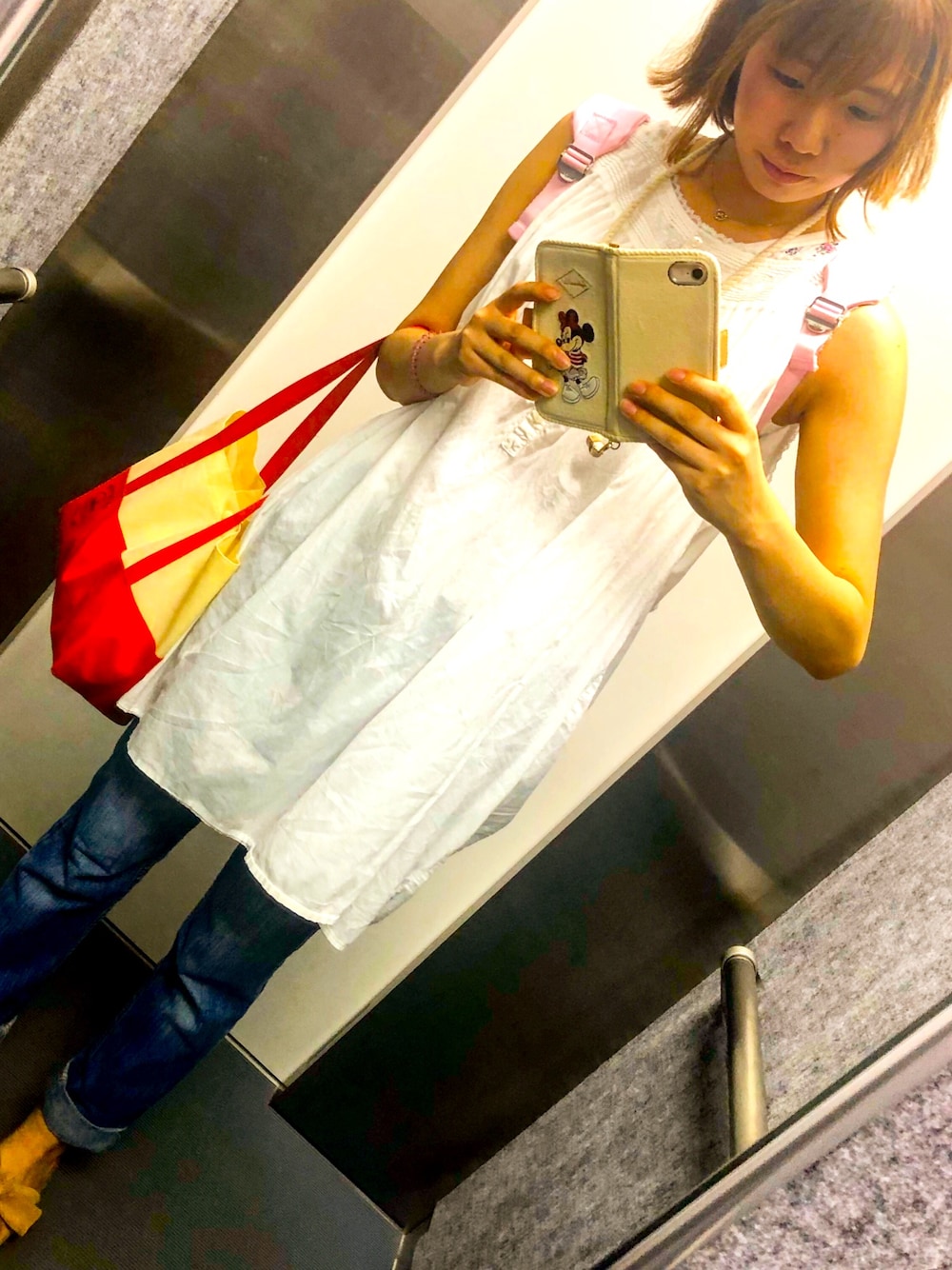 「古着、natural couture、夏コーデ、LOWRYS FARM、デニム、ブラウス、ブラウス×デニム」｜「Panamaboyのアイテム（トップス、ホワイト系）」を使った、akaneさん（レディース・170cm）の夏コーディネートの1枚目の写真