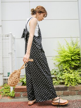 「select MOCA（セレクトモカ）のアイテム（オールインワン・サロペット）」を使った、SELECT MOCAさん（レディース・160cm）の夏コーディネート