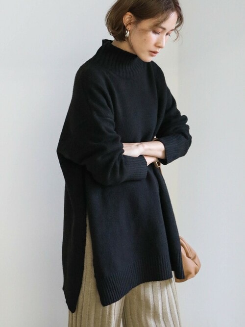 バックデザインサイドスリットニット（ニット/セーター