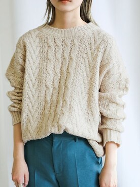 ニット セーターを使った アイボリー のレディース人気ファッションコーディネート Wear