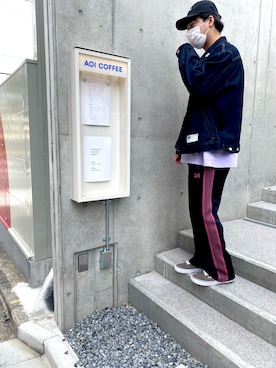 「BlackEyePatch（ブラックアイパッチ）のアイテム（スウェット）」を使った、けちゃむずさん（メンズ・180cm）の春コーディネート