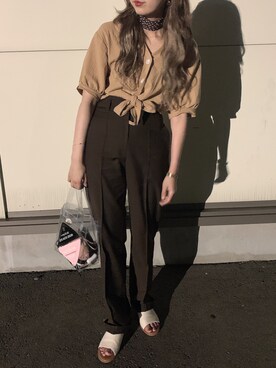 「ISOOK（アイスー）のシームステッチロングスラックスパンツ（その他パンツ）」を使った、CHiiiさん（レディース・163cm）の夏コーディネート