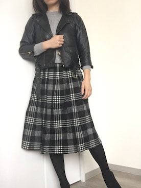 「BLEU FORET（ブルーフォレ）のアイテム（レッグウェア）」を使った、りさん（レディース・165cm）の秋コーディネート
