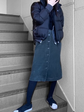 「BLEU FORET（ブルーフォレ）のアイテム（レッグウェア）」を使った、りさん（レディース・165cm）の冬コーディネート
