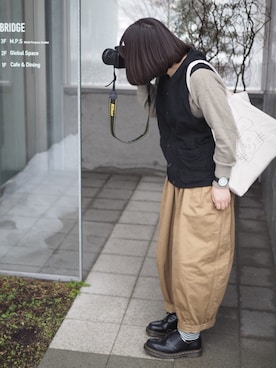 「ワークベスト」｜「アイテム（バッグ）」を使った、台さん（レディース・160cm）の冬コーディネート