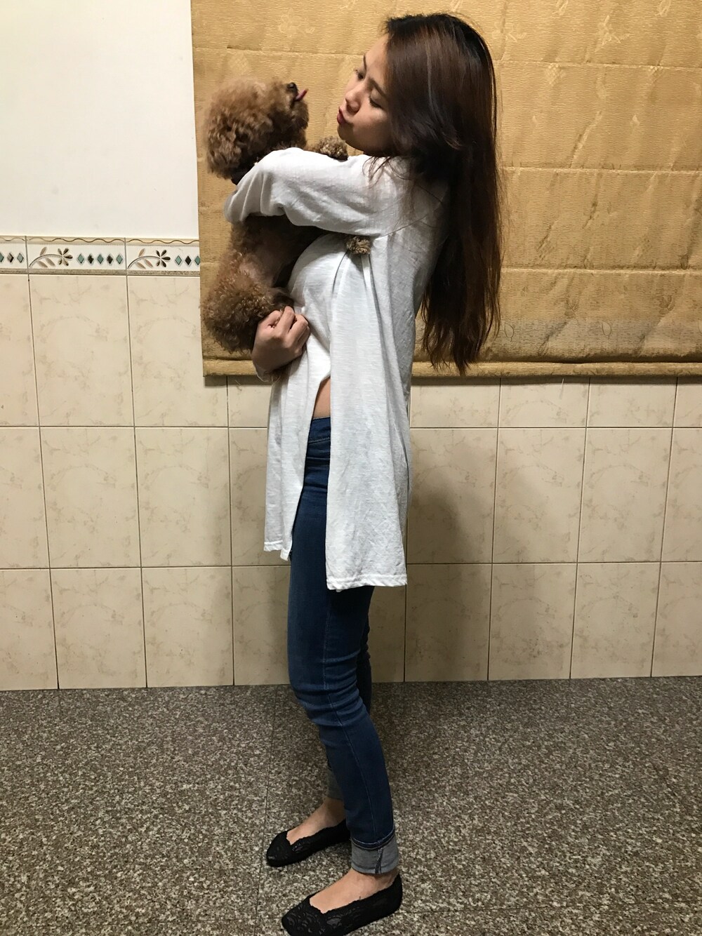 「ootd」｜「Levi'sのアイテム（デニムパンツ、ブルー系）」を使った、Eva Linさん（レディース・160cm）の春コーディネートの1枚目の写真