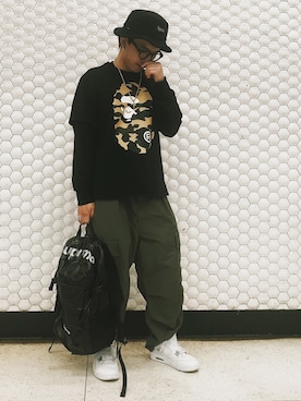 「Bape」｜「アイテム（スウェット）」を使った、JeremyCさん（メンズ・173cm）の冬コーディネート