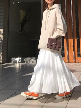 パーカーを使った ロングスカート の人気ファッションコーディネート Wear