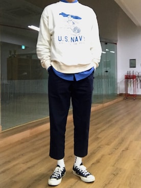 「ROCOCO（ロココ）のアイテム（トップス）」を使った、LeeHyuさん（メンズ・185cm）の春コーディネート