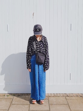 「ADER error（アーダーエラー）のアイテム（キャップ、ブラック系）」を使った、kiraさん（レディース・152cm）の春コーディネート