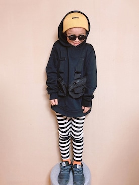 「TEG TEG（テグテグ）のアイテム」を使った、kさん（キッズ・123cm）の秋コーディネート