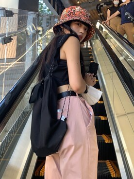「アイテム（チノパンツ）」を使った、erkmratさん（レディース・159cm・10代）の秋コーディネート