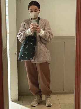 「アイテム（PC・スマホグッズ/家電）」を使った、kakeriko418さん（レディース・162cm）の冬コーディネート