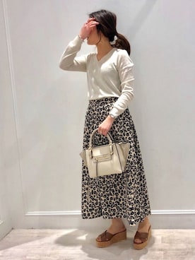 「RANDA（ランダ）のアイテム（サンダル、ブラウン系）」を使った、narumi matsuokaさん（レディース・155cm）の春コーディネート